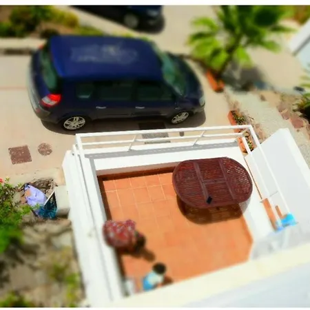 Apartamento Casa Independiente En Escullos